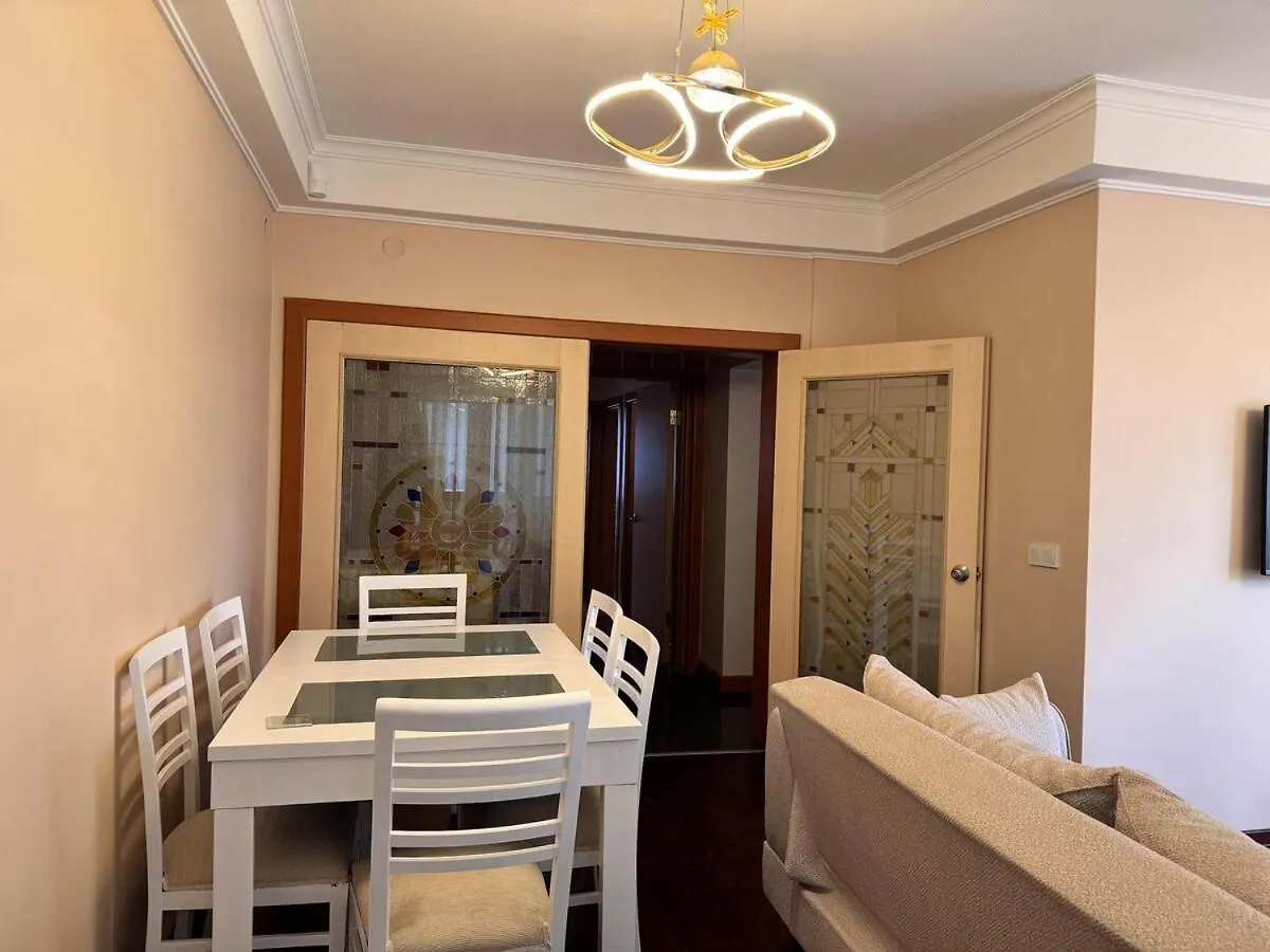 Cetin Emec Clty Center 3 Bedroom Ankara 0*,  Turkije