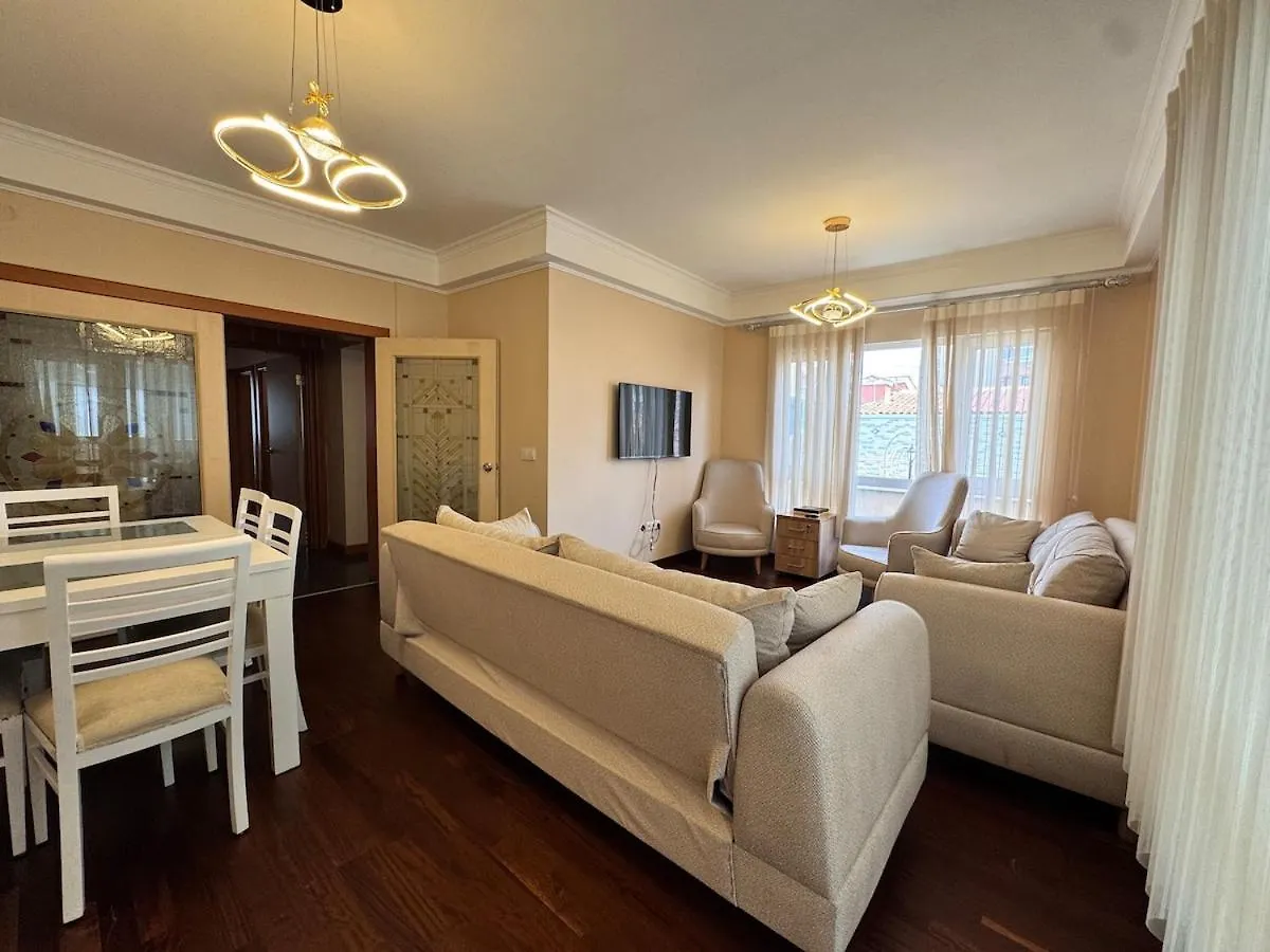 Cetin Emec Clty Center 3 Bedroom Ankara Appartement